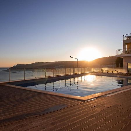 Lovely Sea View Apartment Sesimbra Bagian luar foto