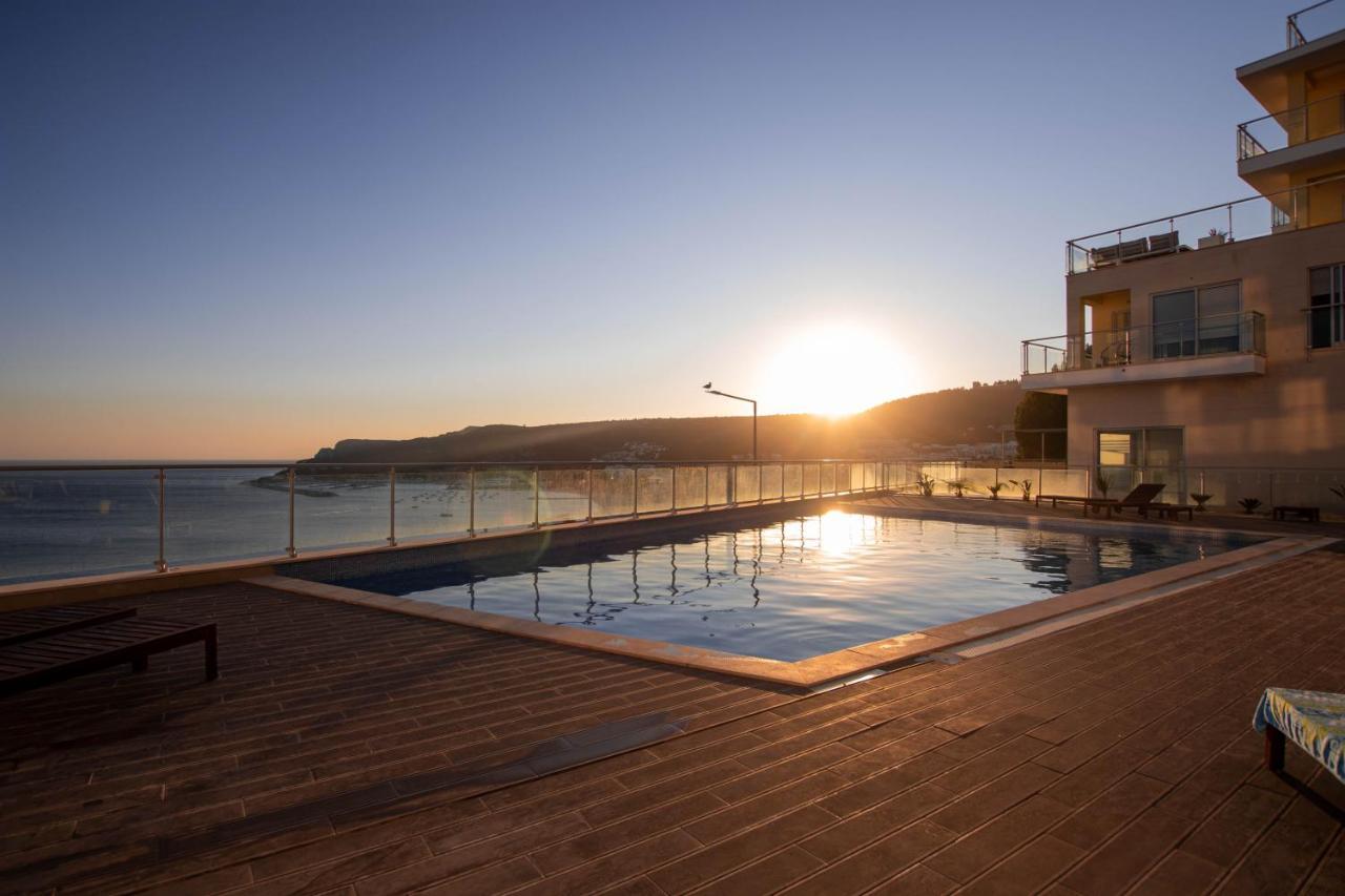 Lovely Sea View Apartment Sesimbra Bagian luar foto