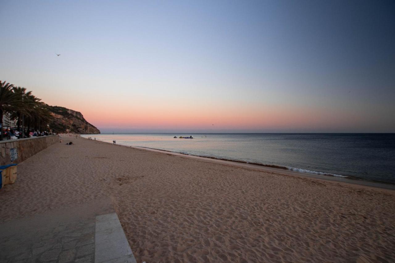 Lovely Sea View Apartment Sesimbra Bagian luar foto