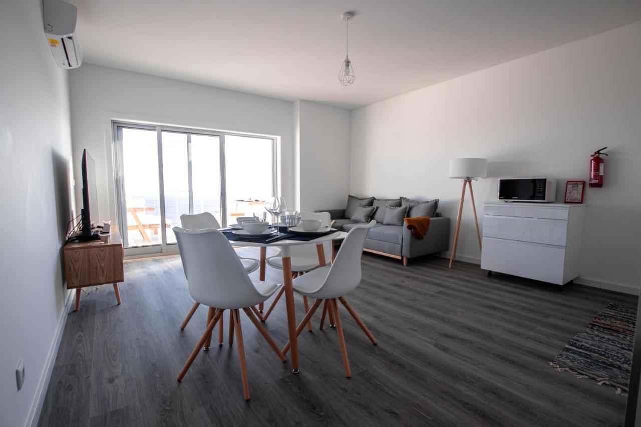 Lovely Sea View Apartment Sesimbra Bagian luar foto